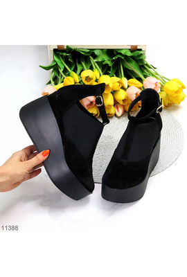 Туфли на платформе в черном цвете, натуральная замша 11388
